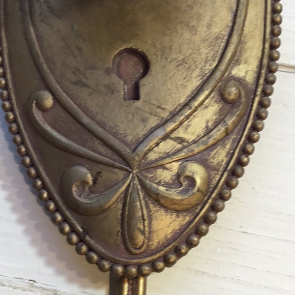 Vintage Style Doorknob Coat Hanger - Picture 15 of 15